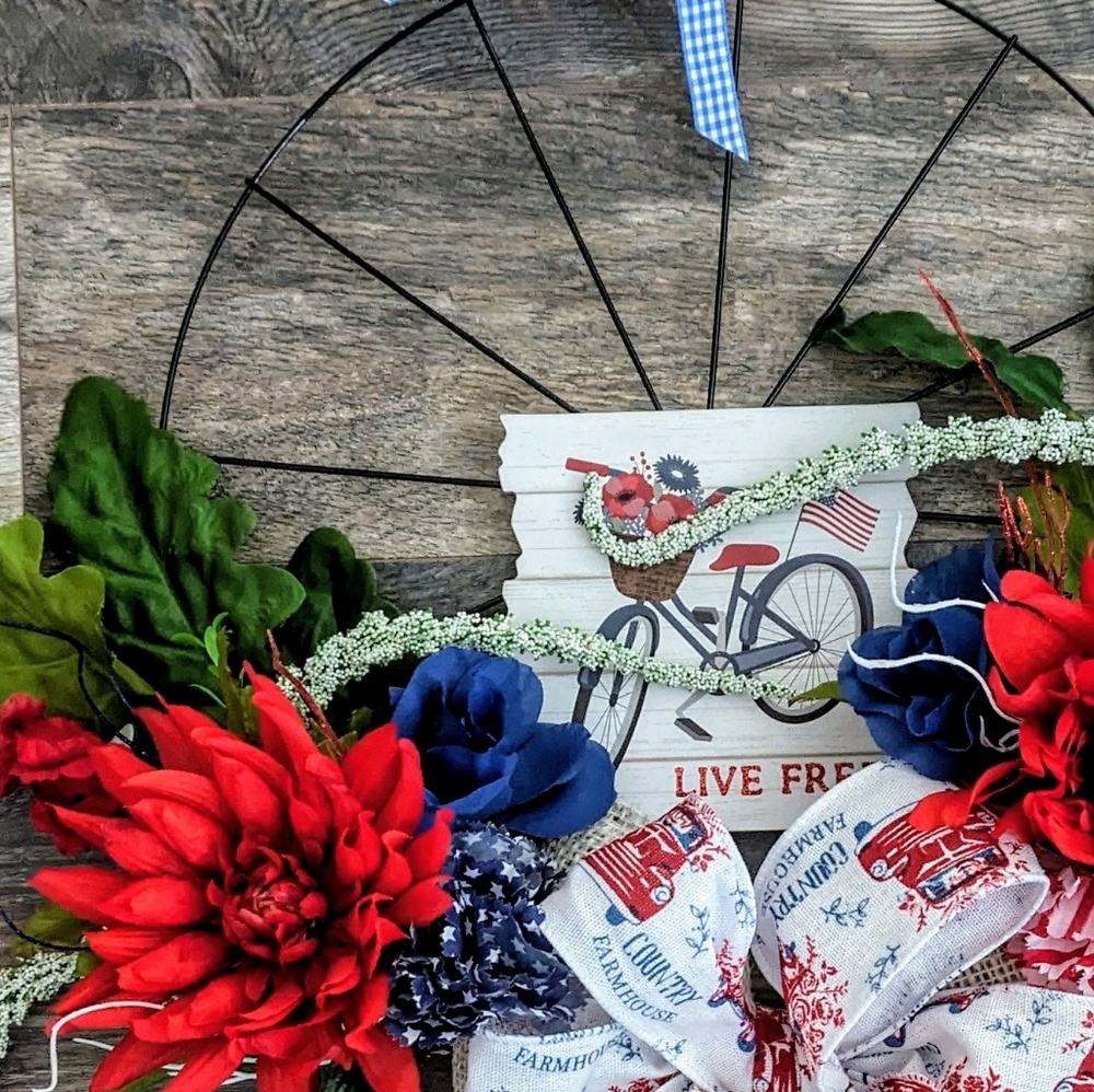 "Live Free" wheel wreath - Picture 7 of 15